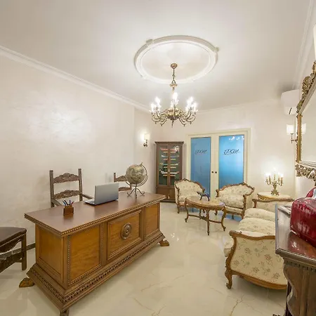 Palazzo Montesanto 4*
