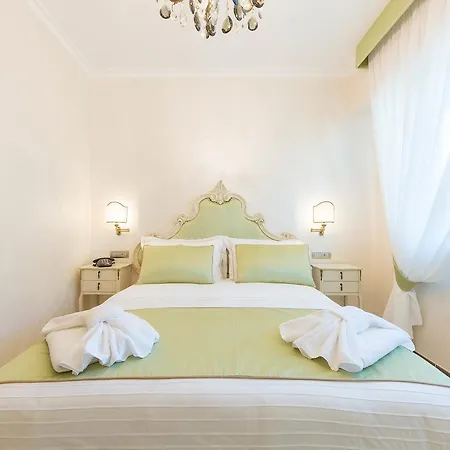 ゲストハウス Palazzo Montesanto